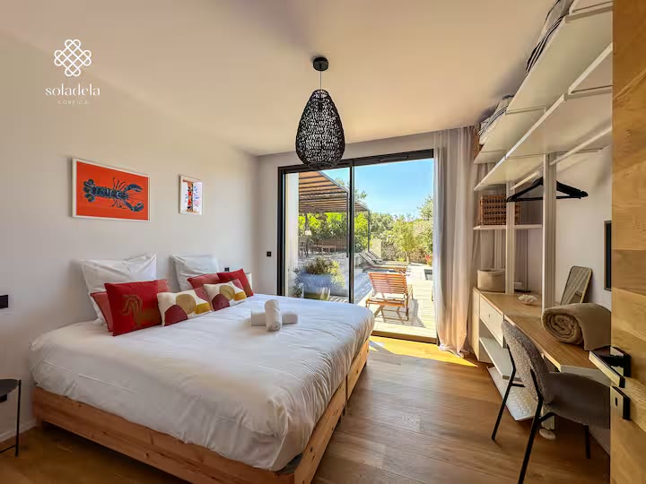 Troisième chambre, deux lits simples